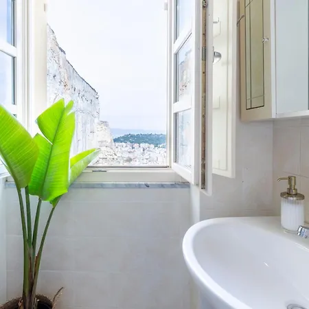 Appartement Penthouse With Terrace In Historic Centre